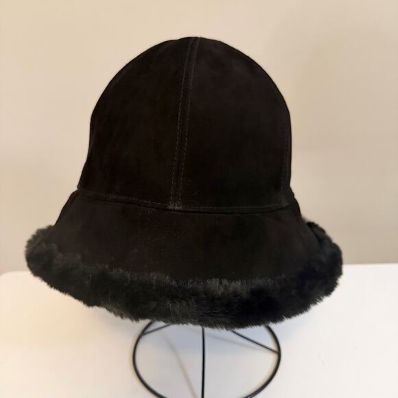 Koolaburra by UGG Bucket Hat Leather Suede Faux Fur Lined Winter Black Size L/XL main image 2